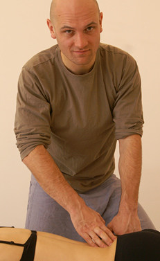 Rolfing in München mit Tom Cooper, zertifizierter Advanced Rolfing® Practitioner